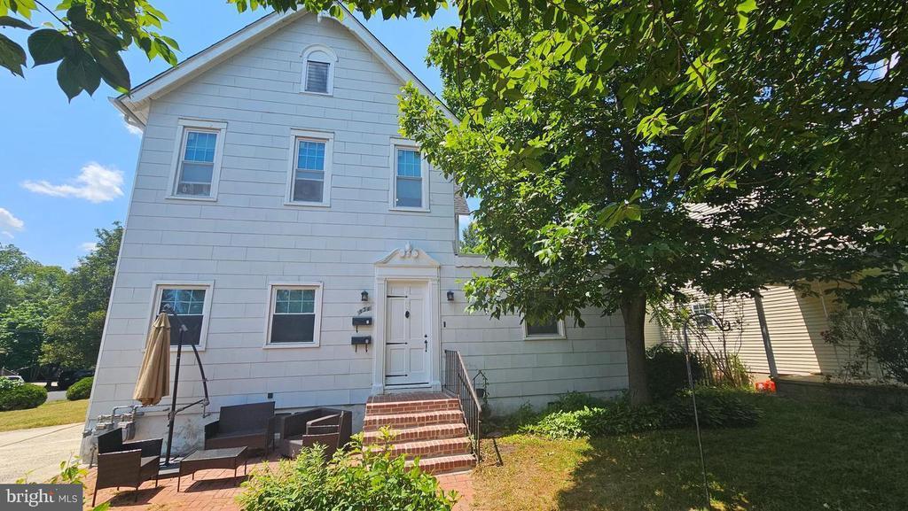 534 Park Ave in Laurel Springs, NJ - Building Photo