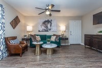 Steepleway Downs photo'