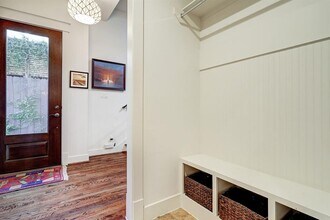 2501 McDuffie St in Houston, TX - Building Photo - Building Photo