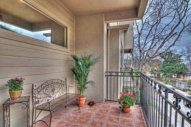 property at 3505 Jackson St