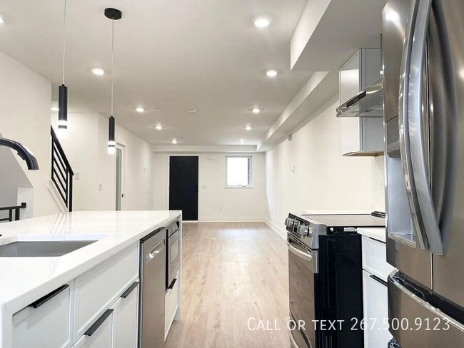 2605 E Boston St in Philadelphia, PA - Building Photo - Building Photo