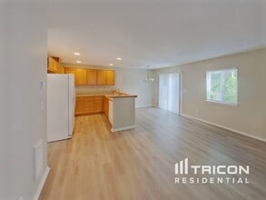 1811 NE 89th Cir in Vancouver, WA - Building Photo - Building Photo