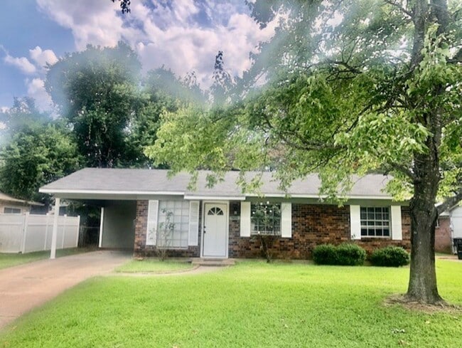 property at 3411 Ponderosa Dr