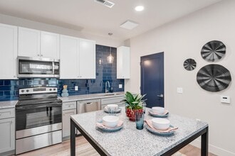 Harrison Landing Apartments in Perrysburg, OH - Building Photo - Building Photo