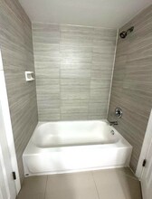 10111 W Sunrise Blvd in Plantation, FL - Building Photo - Building Photo