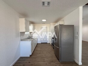 11411 Big Elk Dr in San Antonio, TX - Foto de edificio - Building Photo