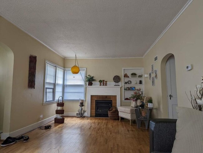 326 McCabe St in Mitchell, SD - Building Photo - Building Photo
