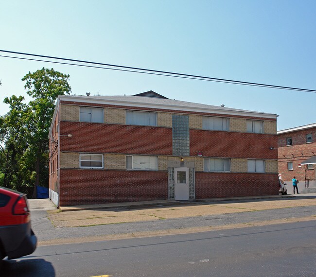 4166 Meramec St in St. Louis, MO - Building Photo - Building Photo