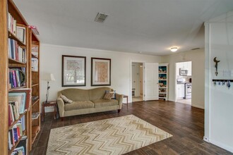4615 Ribbecke Ave in Austin, TX - Building Photo - Building Photo