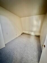 132 W Concord St, Unit 5 in Boston, MA - Foto de edificio - Building Photo