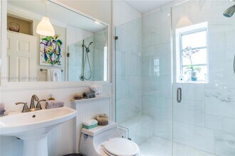 1921 SW 18th Ave in Miami, FL - Building Photo - Building Photo