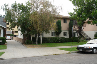 1126 E Doran St in Glendale, CA - Building Photo - Building Photo