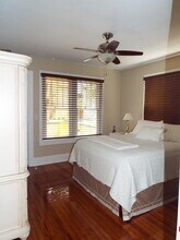 2460 Burlington Ave N in St. Petersburg, FL - Building Photo - Building Photo
