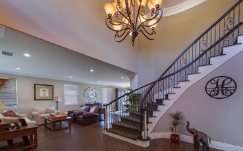 30309 Mallorca Pl in Castaic, CA - Building Photo - Building Photo