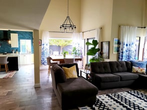 2126 Pine Crest Way in Carlsbad, CA - Building Photo - Building Photo