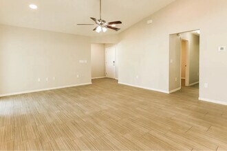 6490 Polly Ln in Lakeland, FL - Building Photo - Building Photo