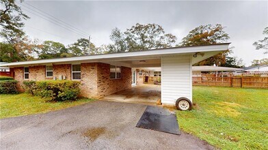 463 Magnolia Rd in Mobile, AL - Building Photo - Building Photo