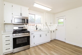 912 Shearer St in Roseville, CA - Building Photo - Building Photo