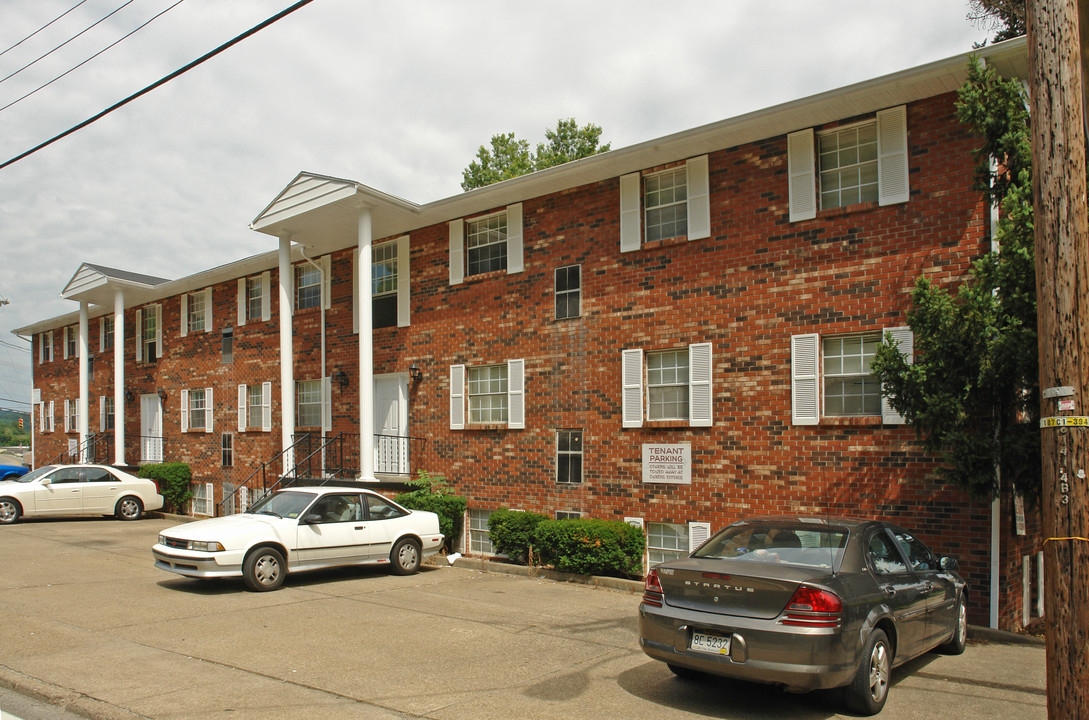 4832 Kanawha Tpke in Charleston, WV - Building Photo