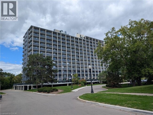 property at 58 Bridgeport Rd E