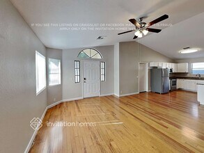 8910 W Vale Dr in Phoenix, AZ - Building Photo - Building Photo