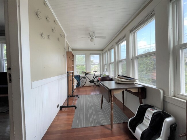 95 Bridge St in Newton, MA - Foto de edificio - Building Photo