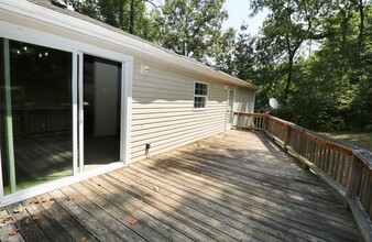 162 Saddle Creek Dr in Pell City, AL - Building Photo - Building Photo