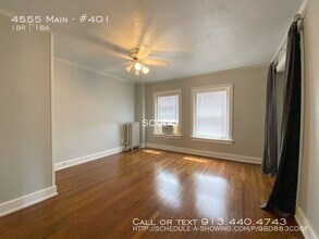 4555 Main St-Unit -#401 in Kansas City, MO - Building Photo - Building Photo