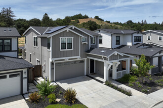 Arden Healdsburg in Healdsburg, CA - Building Photo - Building Photo