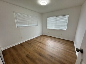 3500 Marguerite St in Los Angeles, CA - Building Photo - Building Photo