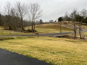 594 Dans Rd in Boones Mill, VA - Building Photo - Building Photo