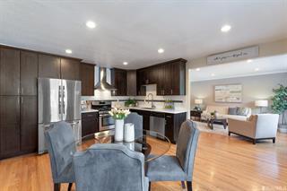 2570 98th Ave in Oakland, CA - Building Photo - Building Photo