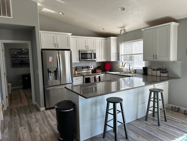 514 Cambridge Ln in Cheney, WA - Building Photo - Building Photo