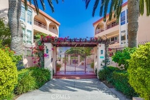 2035 4th St, Unit 303C in Santa Monica, CA - Building Photo