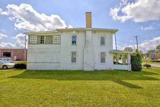 880 S Union Ave in Alliance, OH - Building Photo - Building Photo