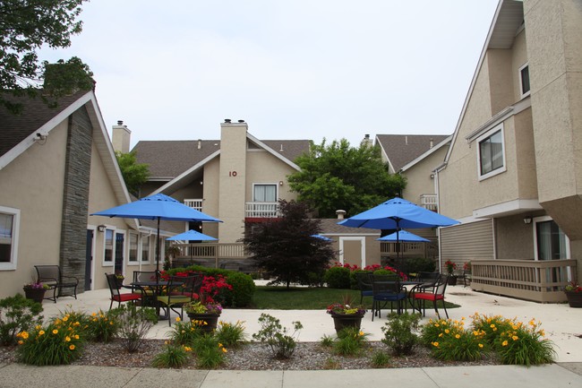 Madison Apartments on Long Wharf