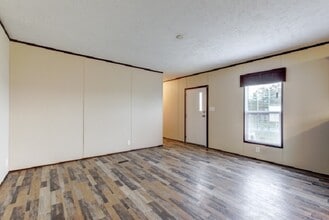152 Luart Dr in Lillington, NC - Foto de edificio - Building Photo