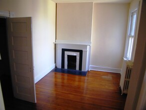 10 N Rowland St in Richmond, VA - Building Photo - Building Photo