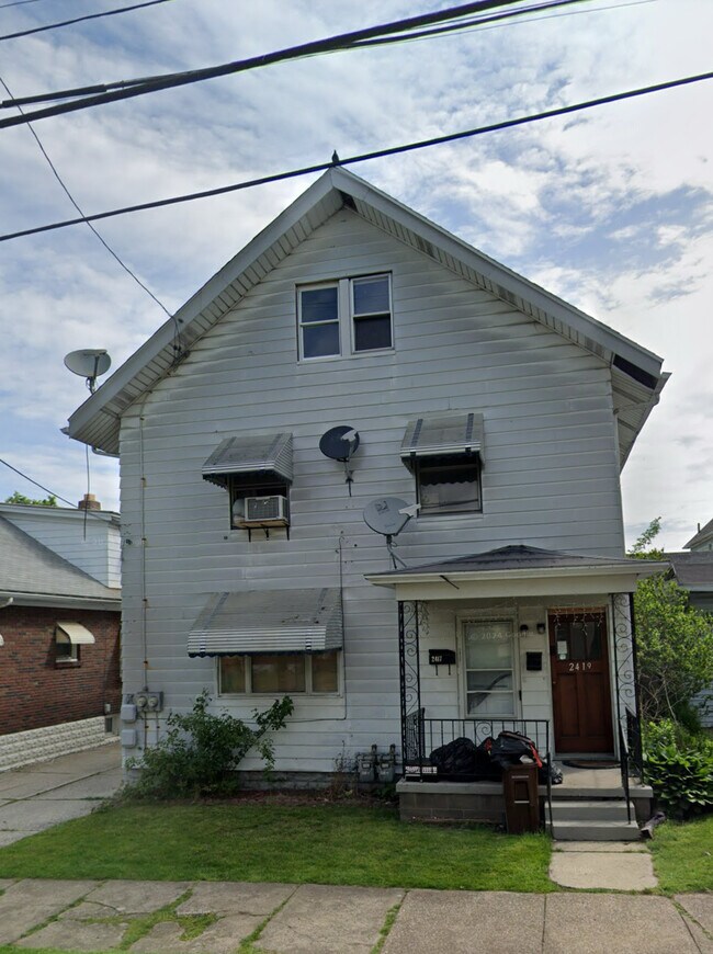 2417 East Ave Rentals in Erie, PA