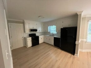 3917 Crosswinds Dr in Rocky Mount, NC - Building Photo - Building Photo