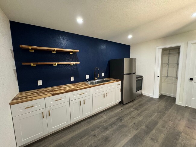 property at 3410 40th St
