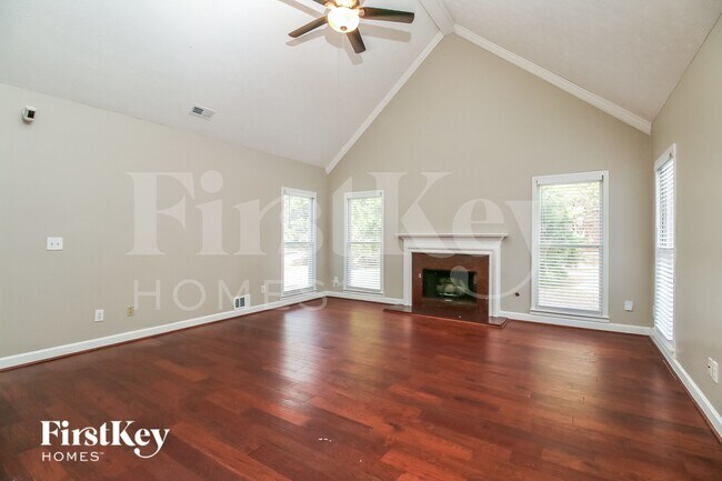 1020 Forest Hills Dr SE in Conyers, GA - Building Photo - Building Photo