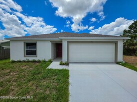 726 Scotten Ave SW in Palm Bay, FL - Building Photo