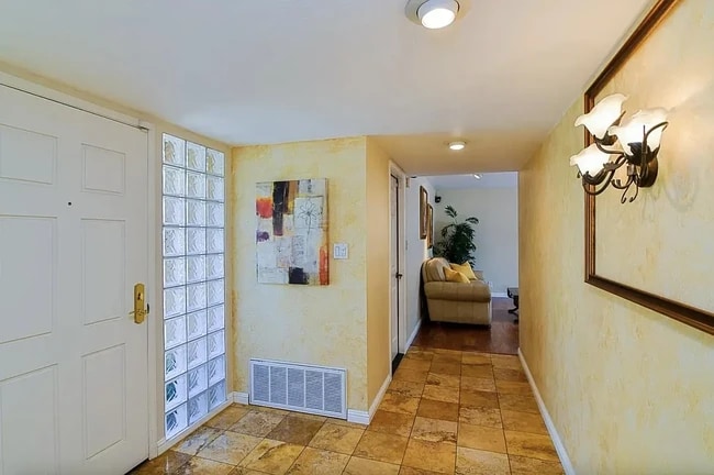 334 Los Pinos Way in San Jose, CA - Building Photo - Building Photo