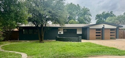 2503 59th St in Lubbock, TX - Building Photo - Building Photo