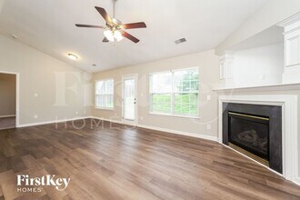 813 Hartley Hill Ct in High Point, NC - Building Photo - Building Photo
