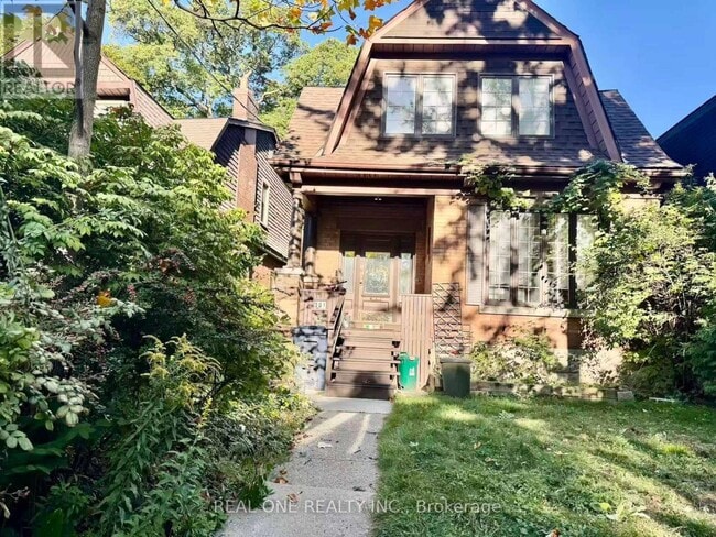 property at 391 Parkside Dr