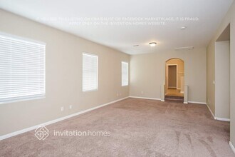 915 Golden Poppy St in Las Vegas, NV - Building Photo - Building Photo
