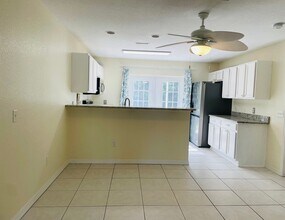 6502 Whelan St in Englewood, FL - Building Photo - Building Photo