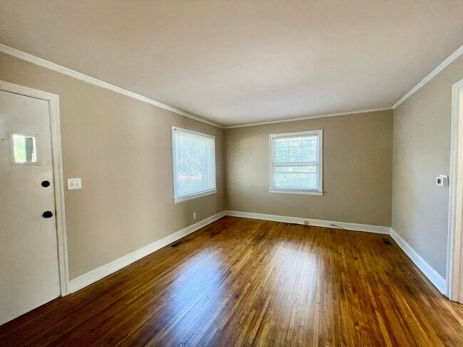 3044 Kennedy St in Columbia, SC - Building Photo - Building Photo